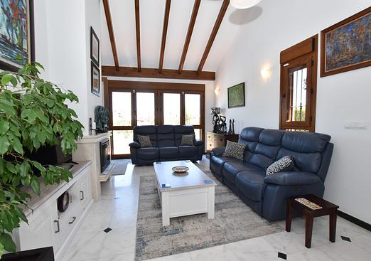 Villa in Algorfa