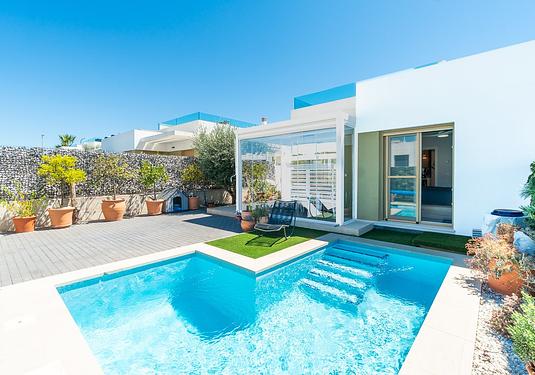 Villa in Vistabella Golf Entre Naranjos