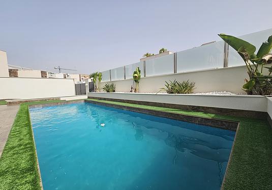 Villa in Villamartin