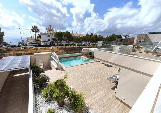 Villa in Orihuela Costa
