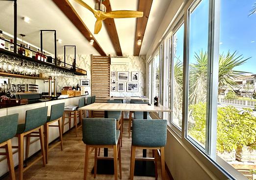 Commercial in Cabo Roig