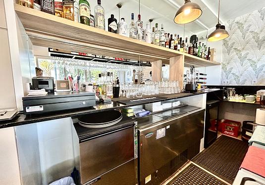 Commercial in Cabo Roig