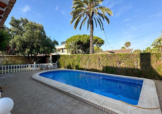 Villa in Cabo Roig