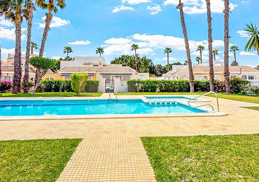 Bungalow in Los Alcazares
