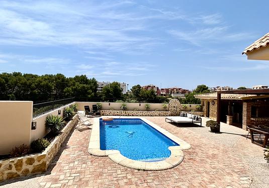 Villa in La Zenia