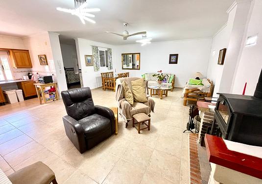 Villa in Daya Nueva