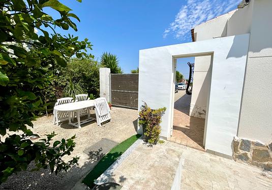 Villa in Daya Nueva