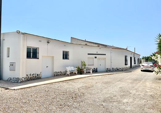 Villa in Daya Nueva
