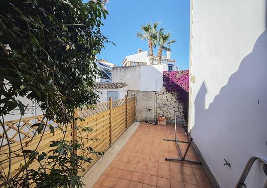 Villa in Algorfa