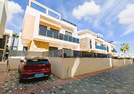 Villa in Cabo Roig