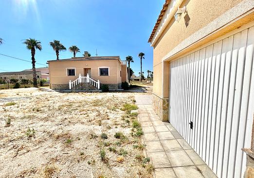Villa in Catral