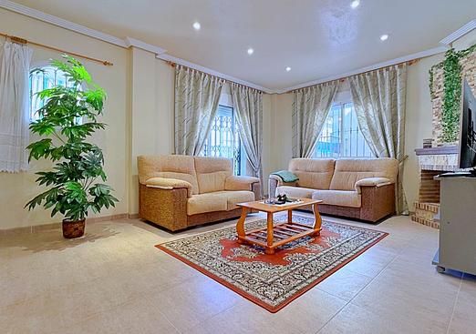 Villa in Orihuela
