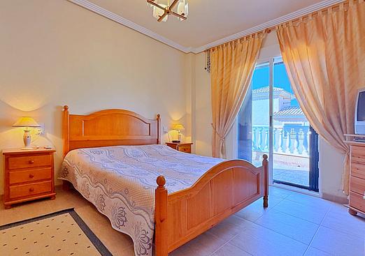 Villa in Orihuela