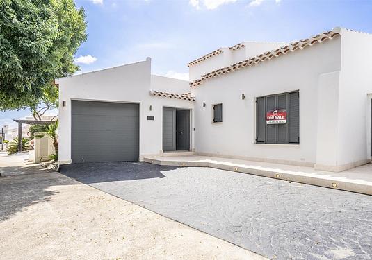 Villa in El Valle Golf Resort