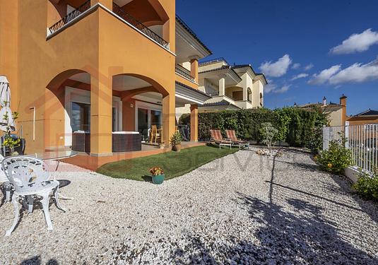Apartment in Altaona Golf and Country Club