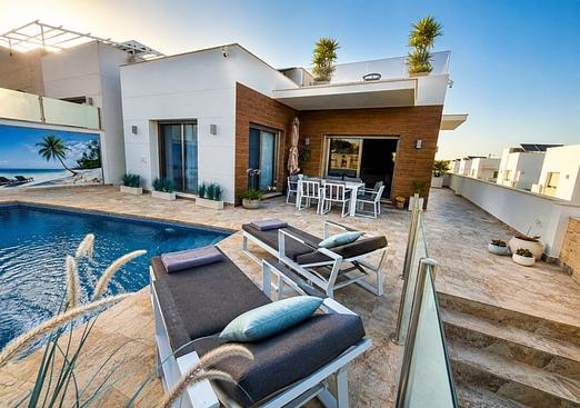 Villa in San Miguel de Salinas