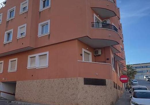 Apartment in San Miguel de Salinas