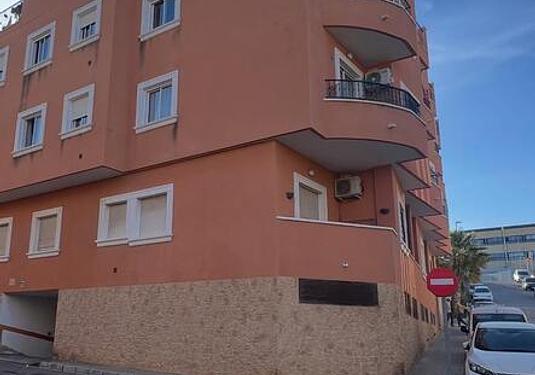 Apartment in San Miguel de Salinas