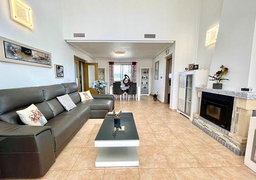 Villa in Catral