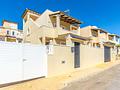 Town house in San Miguel de Salinas