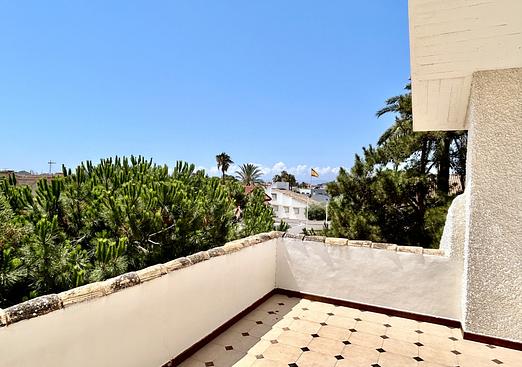 Villa in Santiago de la Ribera