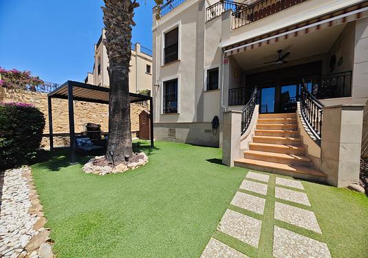 Apartment in Algorfa