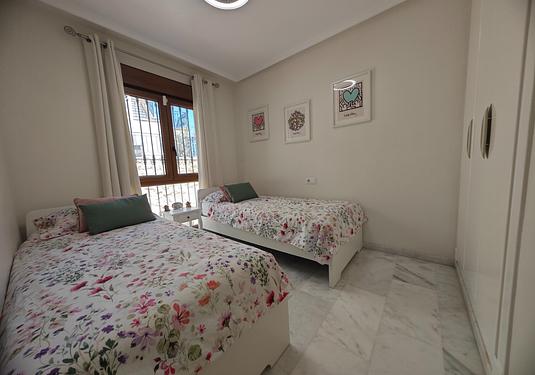 Apartment in Algorfa