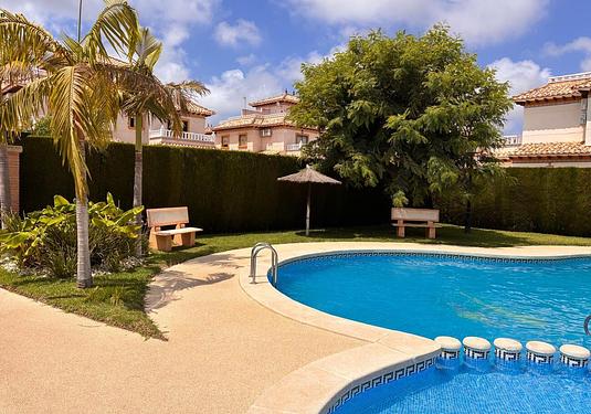 Semi detached in Lomas de Caboroig