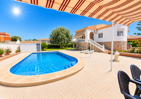 Villa in Torrevieja