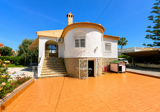 Villa in Torrevieja