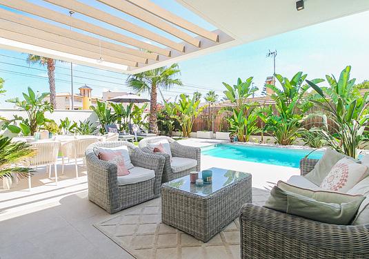 Villa in Orihuela Costa