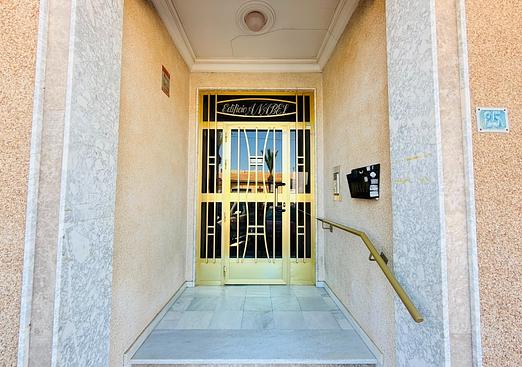 Apartment in Los Montesinos