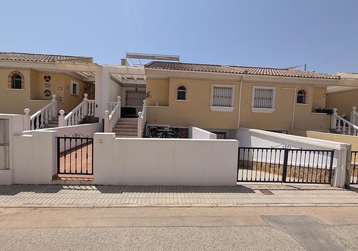 Villa in Algorfa