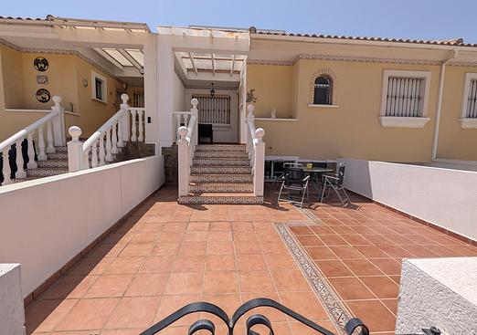 Villa in Algorfa