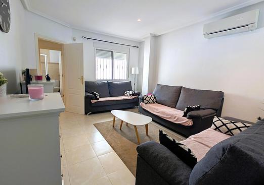 Villa in Algorfa