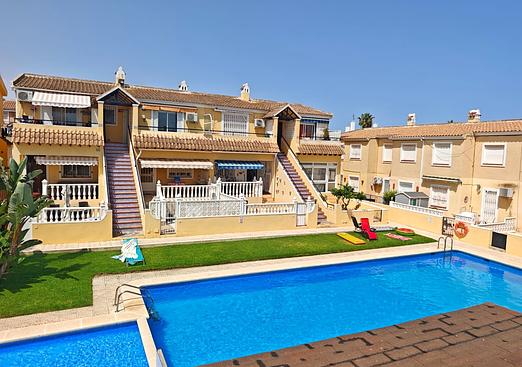 Apartment in Villamartin