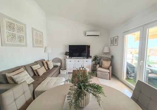 Apartment in Villamartin