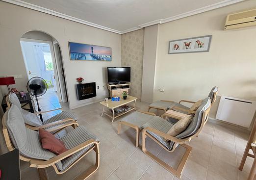 Apartment in Jacarilla