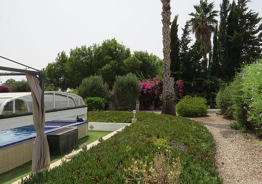 Country house in Dolores