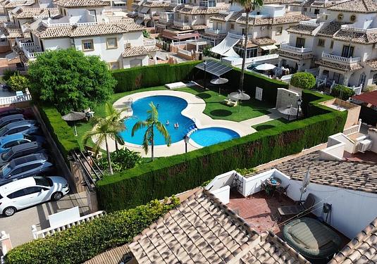 Quad villa in Lomas de Caboroig