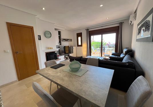 Town house in Algorfa
