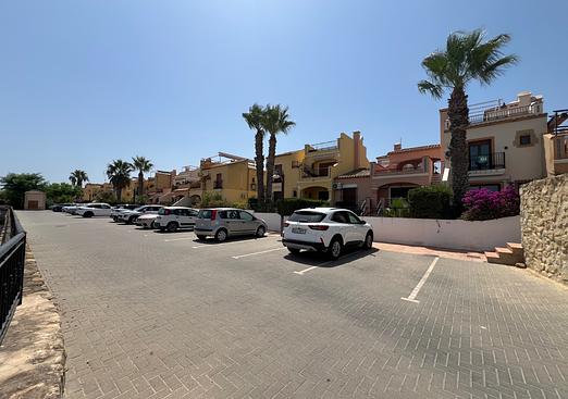 Town house in Algorfa