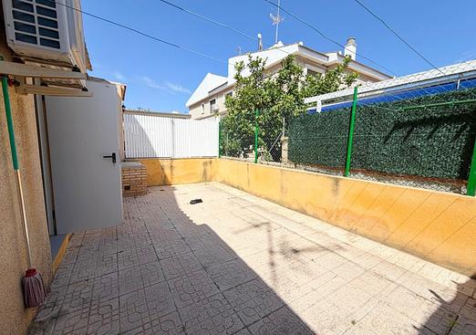 Town house in Los Alcazares