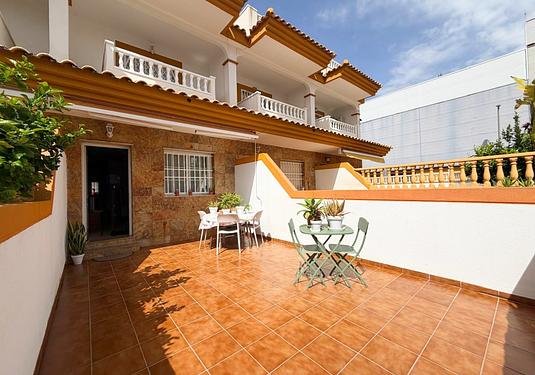 Villa in Los Alcazares