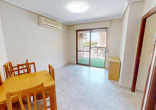 Apartment in Los Alcazares