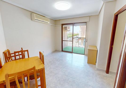 Apartment in Los Alcazares