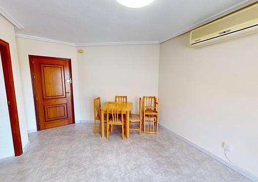 Apartment in Los Alcazares