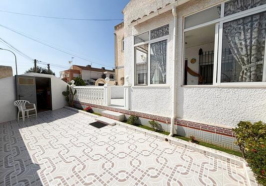 Apartment in Los Alcazares