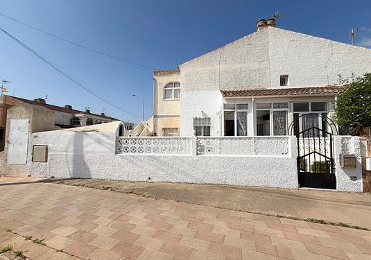 Apartment in Los Alcazares