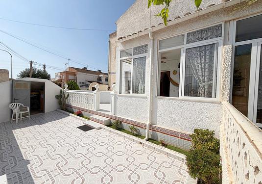 Apartment in Los Alcazares